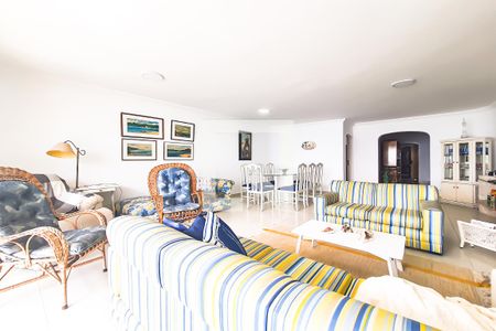 Sala de apartamento para alugar com 4 quartos, 190m² em Vila Luis Antonio, Guarujá