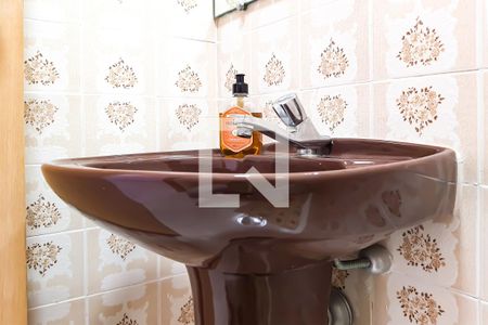 Apartamento para alugar com 190m², 4 quartos e 2 vagasDetalhe do Lavabo