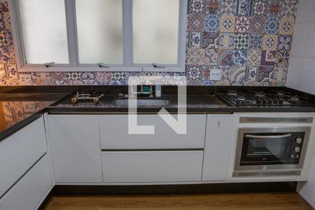 Cozinha de apartamento para alugar com 4 quartos, 129m² em Vila Ipojuca, São Paulo