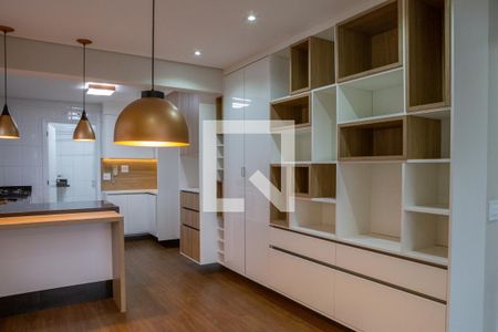 Sala de apartamento para alugar com 4 quartos, 129m² em Vila Ipojuca, São Paulo