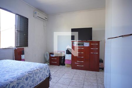 Quarto 1 de casa à venda com 2 quartos, 180m² em Sarandi, Porto Alegre