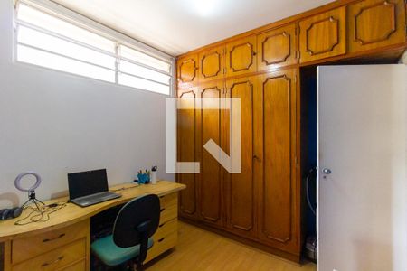 Casa à venda com 220m², 4 quartos e 3 vagasQuarto 3