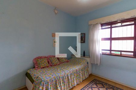 Casa à venda com 220m², 4 quartos e 3 vagasQuarto 2