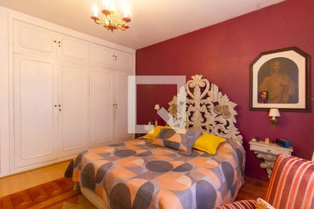 Casa à venda com 220m², 4 quartos e 3 vagasQuarto 1 Suíte