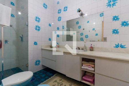 Casa à venda com 220m², 4 quartos e 3 vagasBanheiro Social