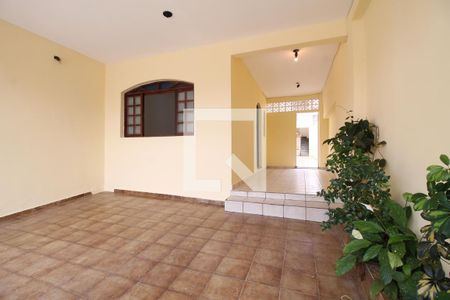 Casa para alugar com 250m², 4 quartos e 2 vagasGaragem