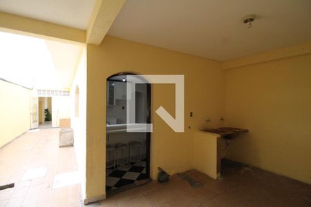 Casa para alugar com 250m², 4 quartos e 2 vagasLavanderia