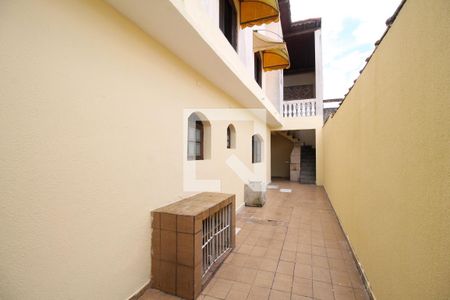 Casa para alugar com 250m², 4 quartos e 2 vagasQuintal