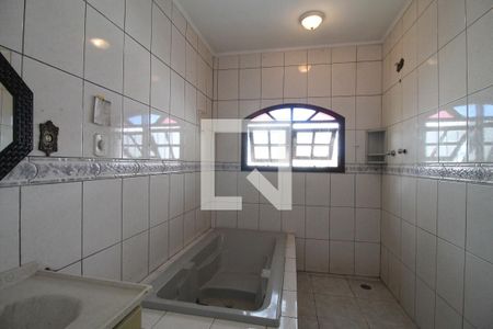 Casa para alugar com 250m², 4 quartos e 2 vagasBanheiro da Suíte