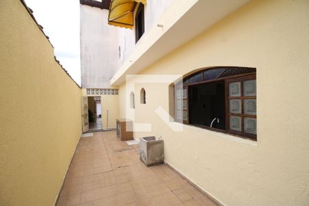 Casa para alugar com 250m², 4 quartos e 2 vagasQuintal
