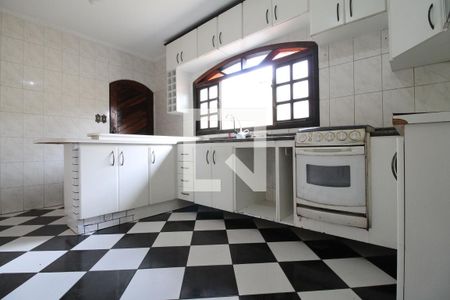 Casa para alugar com 250m², 4 quartos e 2 vagasCozinha - Armários