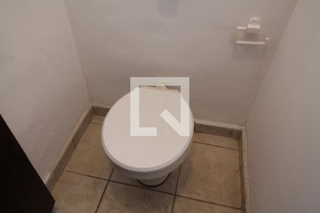 Casa para alugar com 250m², 4 quartos e 2 vagasLavabo 