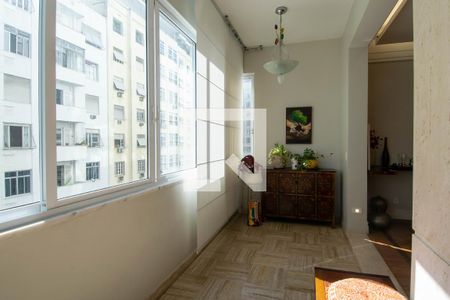 Apartamento à venda com 240m², 3 quartos e 1 vagaSacada