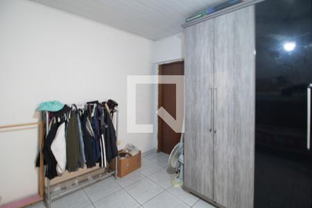 Quarto 1 de casa para alugar com 2 quartos, 336m² em Parque Edu Chaves, São Paulo
