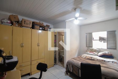 Quarto 2 Suite de casa para alugar com 2 quartos, 336m² em Parque Edu Chaves, São Paulo