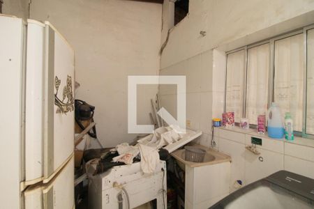 Casa para alugar com 336m², 2 quartos e 8 vagasÁrea de Serviço