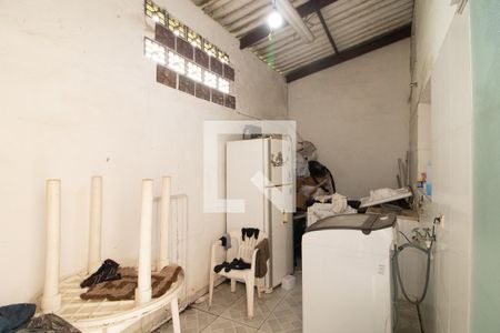 Casa para alugar com 336m², 2 quartos e 8 vagasÁrea de Serviço