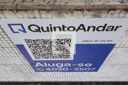 Apartamento para alugar com 91m², 2 quartos e sem vagaPlaca instalada