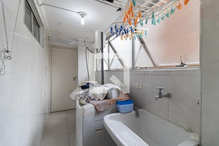 Apartamento à venda com 119m², 3 quartos e 3 vagasLavanderia