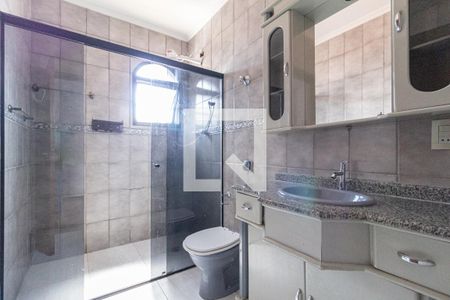 Casa à venda com 247m², 4 quartos e 3 vagasBanheiro