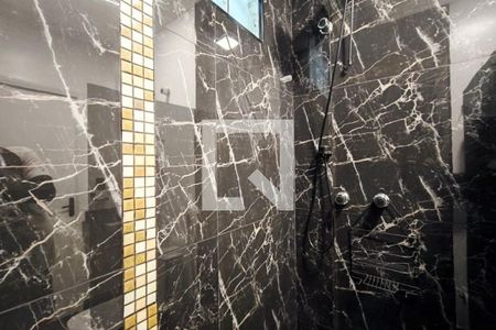 Casa para alugar com 295m², 4 quartos e 3 vagas Casa para alugar com 295m², 4 quartos e 3 vagasBanheiro