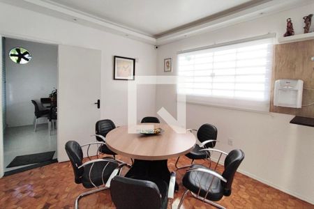 Casa para alugar com 295m², 4 quartos e 3 vagas Casa para alugar com 295m², 4 quartos e 3 vagasSala de Jantar