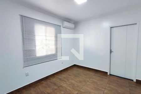 Casa para alugar com 295m², 4 quartos e 3 vagas Casa para alugar com 295m², 4 quartos e 3 vagasQuarto 2