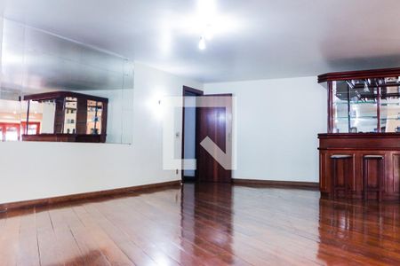 Sala de casa de condomínio à venda com 4 quartos, 450m² em Barra da Tijuca, Rio de Janeiro