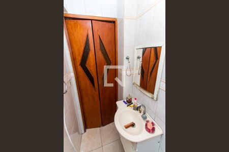 Casa à venda com 72m², 3 quartos e 1 vagaBanheiro 2