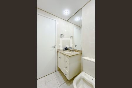 Apartamento à venda com 78m², 2 quartos e 2 vagas Apartamento à venda com 78m², 2 quartos e 2 vagasBanheiro