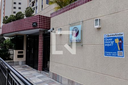 Apartamento à venda com 78m², 2 quartos e 2 vagas Apartamento à venda com 78m², 2 quartos e 2 vagasFachada