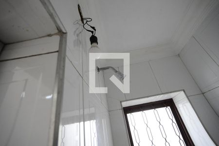 Banheiro de Serviço de casa para alugar com 4 quartos, 250m² em Vila Monumento, São Paulo