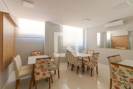 Apartamento para alugar com 90m², 2 quartos e 1 vaga Apartamento para alugar com 90m², 2 quartos e 1 vagaÁrea comum - Salão de festas