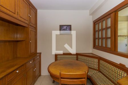 Apartamento para alugar com 90m², 2 quartos e 1 vaga Apartamento para alugar com 90m², 2 quartos e 1 vagaCozinha