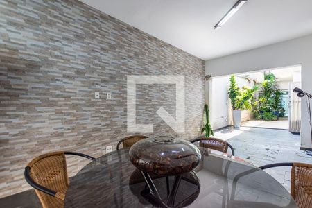 Casa para alugar com 320m², 3 quartos e 6 vagasÁrea de convivência