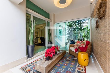 Casa para alugar com 320m², 3 quartos e 6 vagasVaranda