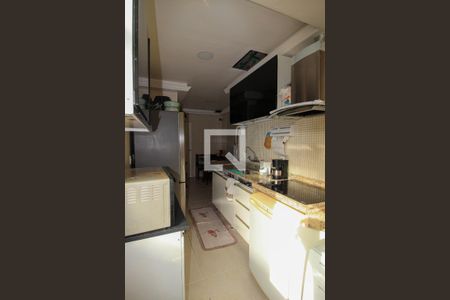 Apartamento à venda com 228m², 3 quartos e 2 vagasCozinha