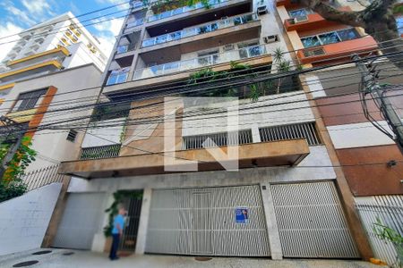 Apartamento à venda com 228m², 3 quartos e 2 vagasFachada - Plaquinha