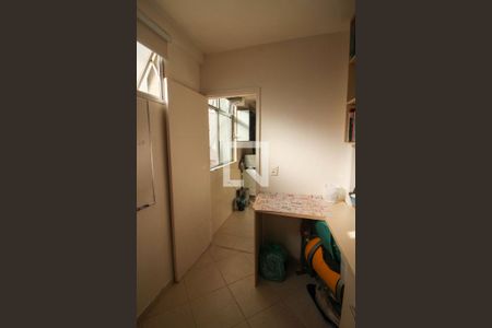 Apartamento à venda com 228m², 3 quartos e 2 vagasQuarto de Serviço