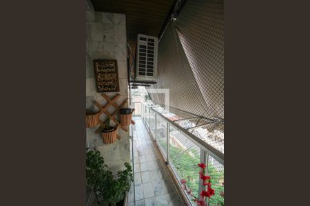 Apartamento à venda com 228m², 3 quartos e 2 vagasVaranda da Sala