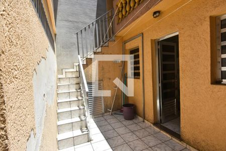 Casa à venda com 170m², 4 quartos e 2 vagasQuintal