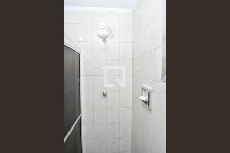 Casa à venda com 170m², 4 quartos e 2 vagasBanheiro 2