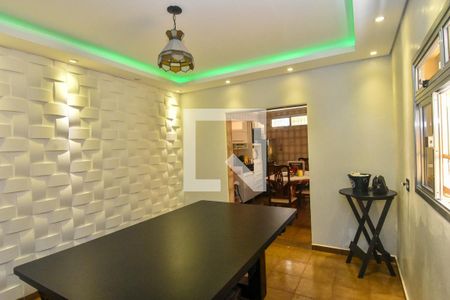 Casa à venda com 170m², 4 quartos e 2 vagasCopa