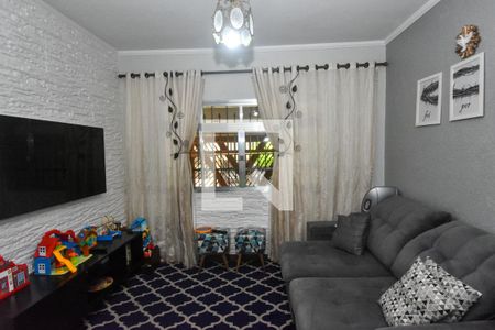 Casa à venda com 170m², 4 quartos e 2 vagasSala