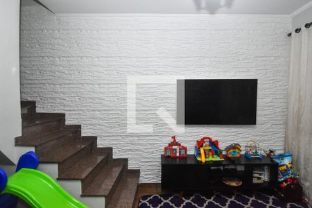 Casa à venda com 170m², 4 quartos e 2 vagasSala