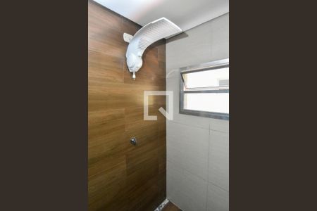 Casa à venda com 170m², 4 quartos e 2 vagasBanheiro 1