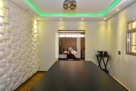 Casa à venda com 170m², 4 quartos e 2 vagasCopa