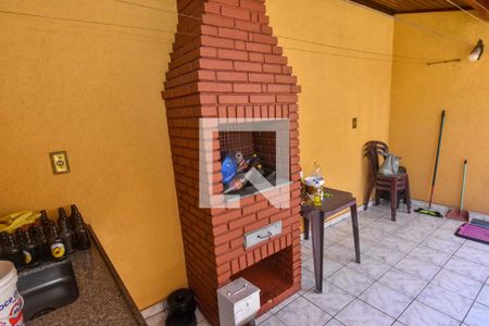 Casa à venda com 170m², 4 quartos e 2 vagasChurrasqueira