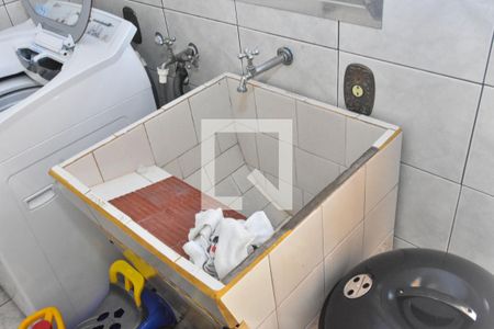 Casa à venda com 170m², 4 quartos e 2 vagasÁrea de Serviço