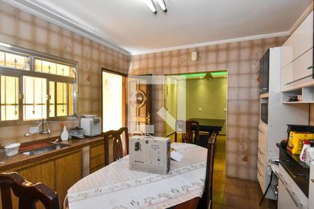 Casa à venda com 170m², 4 quartos e 2 vagasCozinha